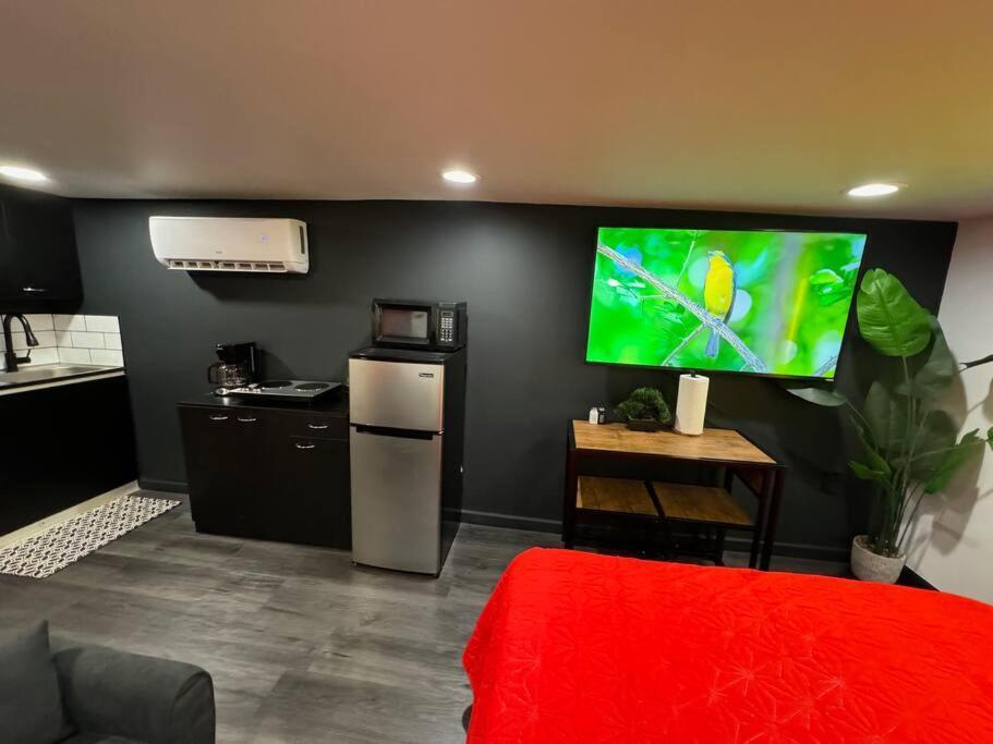 Apartment New Tiny Uptown Phoenix